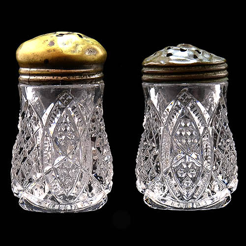 EAPG, Victorian Glass, Pattern Glass, Pressed Glass, antique, Scalloped Six Point Salt Shaker, Diamond Cut Salt Shaker, Salt and Pepper Shaker, George Duncan and Sons Company