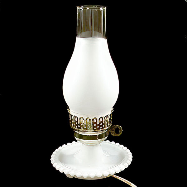 Vintage Boudoir Hobnail Milk Glass Table Lamp
