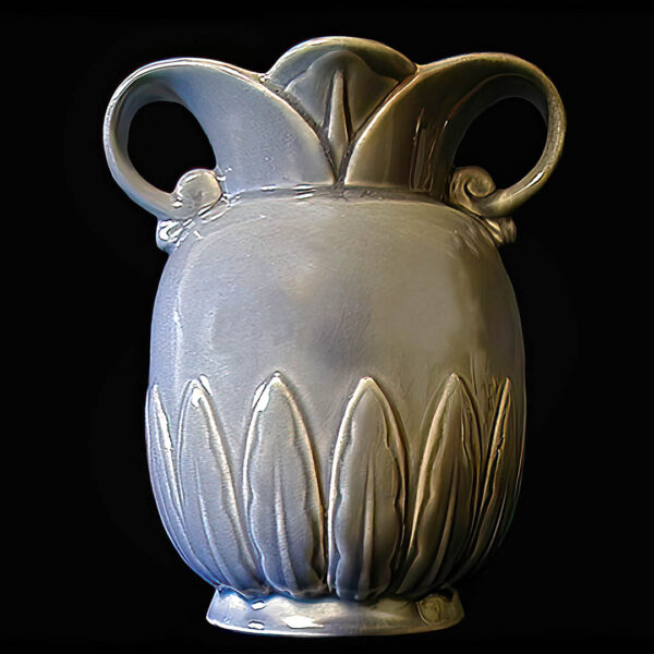 Red Wing Pottery Vase, Redwing Art Pottery Company, blue-gray glaze