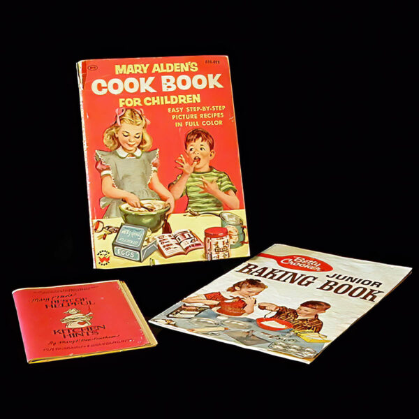 Children Books, Mary Alden's Cookbook for Children, Betty Crocker Junior Baking Book, Mary Ellens Best of Helpful Kitchen Hints, Wonder Books Incorporated Publishing Company