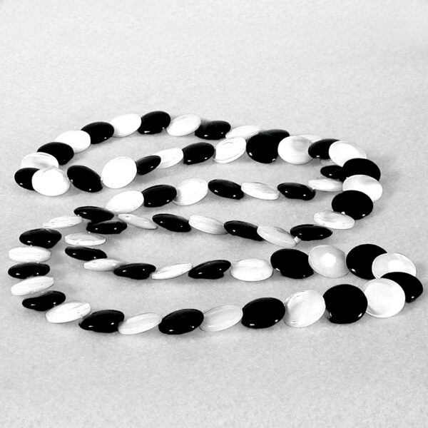 Black and White Flat Bead Necklace