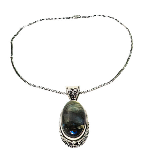 Sterling Silver Labradorite Necklace