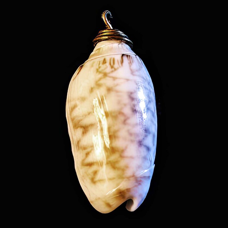Pendant: Vintage Real Shell Jewelry - Reuzeit Emporium